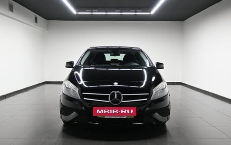 Mercedes-Benz A-Класс, 2013 год, 1 495 000 рублей, 3 фотография
