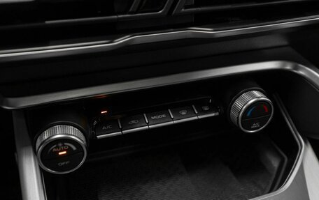 Geely Coolray I, 2022 год, 1 860 000 рублей, 17 фотография