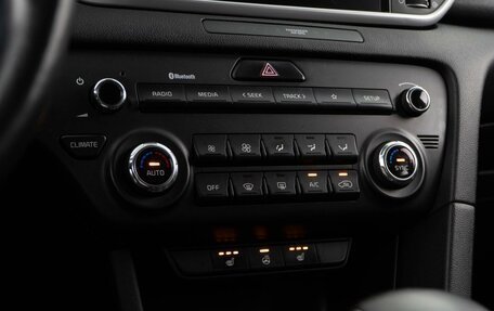 KIA Sportage IV рестайлинг, 2021 год, 2 749 999 рублей, 17 фотография