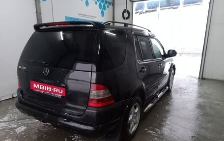 Mercedes-Benz M-Класс, 1998 год, 400 000 рублей, 2 фотография