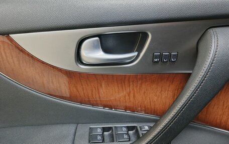 Infiniti QX70, 2013 год, 2 099 000 рублей, 24 фотография