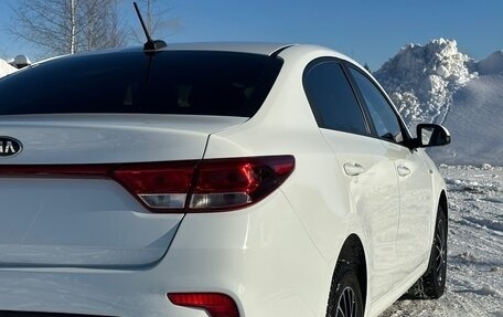 KIA Rio IV, 2017 год, 1 200 000 рублей, 5 фотография