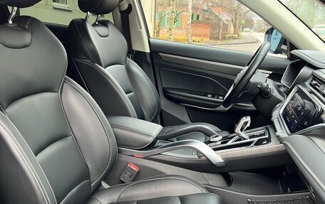 Geely Atlas, 2023 год, 1 740 000 рублей, 15 фотография