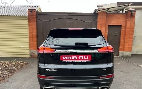 Geely Atlas, 2023 год, 1 740 000 рублей, 7 фотография