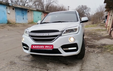 Lifan X60 I рестайлинг, 2017 год, 800 000 рублей, 8 фотография