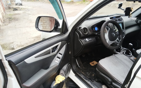 Lifan X60 I рестайлинг, 2017 год, 800 000 рублей, 14 фотография