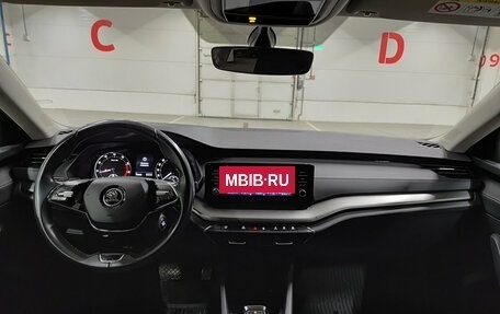 Skoda Octavia IV, 2021 год, 1 790 000 рублей, 17 фотография