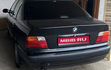 BMW 3 серия, 1998 год, 400 000 рублей, 1 фотография
