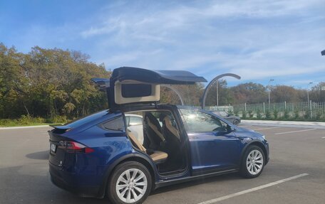 Tesla Model X I, 2016 год, 2 550 000 рублей, 2 фотография