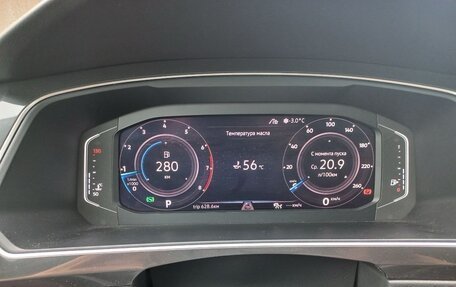 Volkswagen Tiguan II, 2019 год, 2 050 000 рублей, 1 фотография