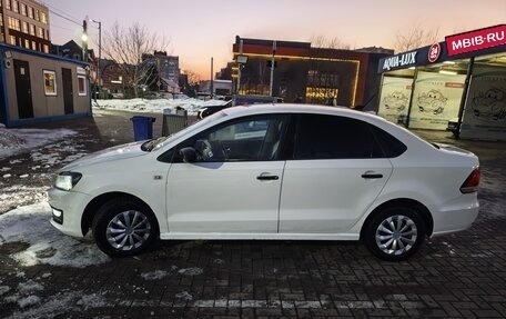 Volkswagen Polo VI (EU Market), 2018 год, 749 000 рублей, 2 фотография
