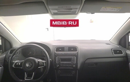 Volkswagen Polo VI (EU Market), 2018 год, 1 114 000 рублей, 14 фотография