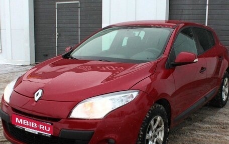 Renault Megane III, 2011 год, 575 000 рублей, 2 фотография