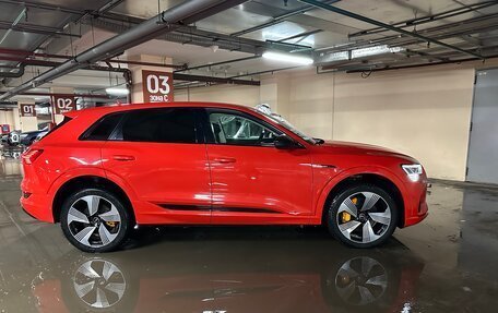 Audi e-tron I, 2021 год, 4 650 000 рублей, 3 фотография