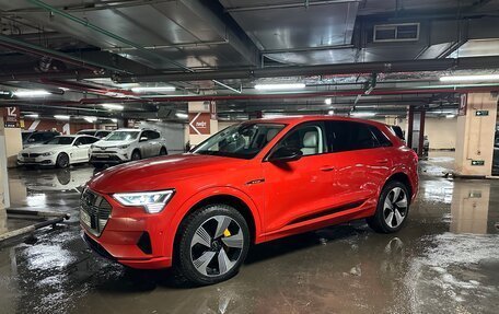 Audi e-tron I, 2021 год, 4 650 000 рублей, 2 фотография