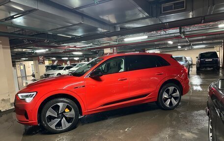 Audi e-tron I, 2021 год, 4 650 000 рублей, 6 фотография