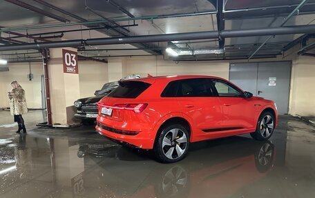Audi e-tron I, 2021 год, 4 650 000 рублей, 8 фотография