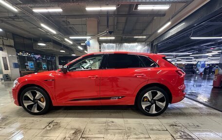 Audi e-tron I, 2021 год, 4 650 000 рублей, 15 фотография