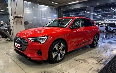 Audi e-tron I, 2021 год, 4 650 000 рублей, 17 фотография