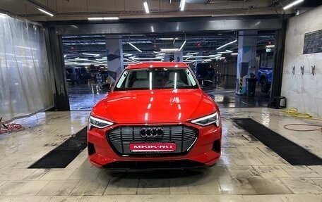 Audi e-tron I, 2021 год, 4 650 000 рублей, 18 фотография
