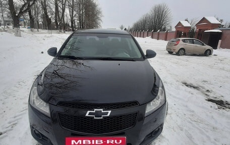 Chevrolet Cruze II, 2010 год, 650 000 рублей, 9 фотография
