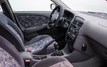 Toyota Avensis III рестайлинг, 1998 год, 370 000 рублей, 9 фотография