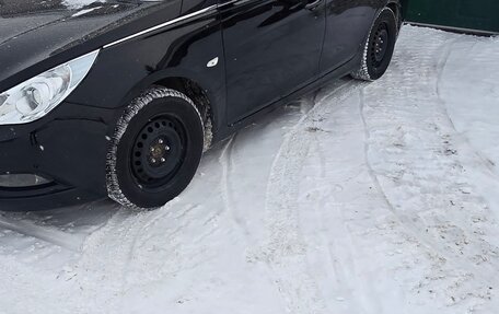 Hyundai Sonata VI, 2011 год, 743 000 рублей, 8 фотография