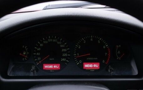 Toyota Avensis III рестайлинг, 1998 год, 370 000 рублей, 12 фотография