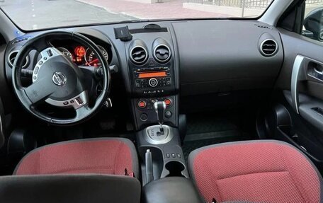 Nissan Qashqai, 2009 год, 990 000 рублей, 2 фотография