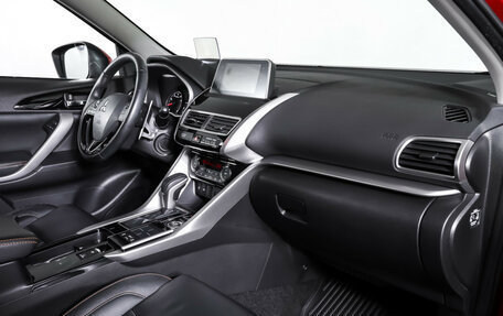 Mitsubishi Eclipse Cross, 2019 год, 2 450 000 рублей, 10 фотография