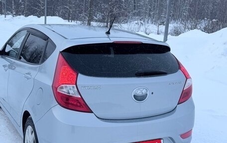 Hyundai Solaris II рестайлинг, 2012 год, 830 000 рублей, 3 фотография