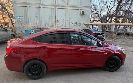 Hyundai Solaris II рестайлинг, 2014 год, 950 000 рублей, 5 фотография