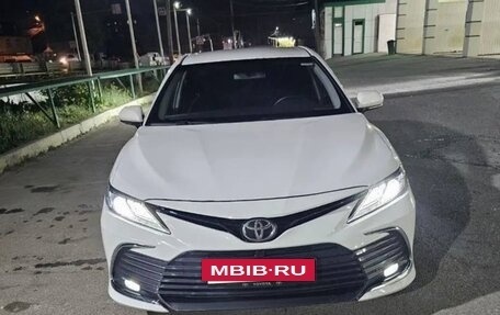 Toyota Camry, 2019 год, 1 750 000 рублей, 8 фотография