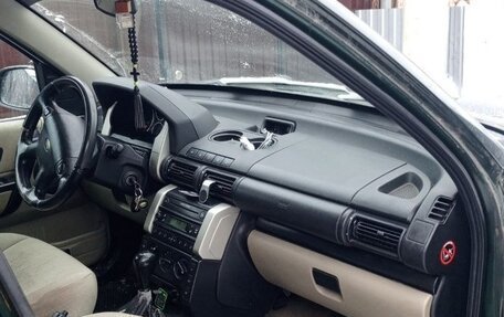 Land Rover Freelander II рестайлинг 2, 2004 год, 500 000 рублей, 5 фотография