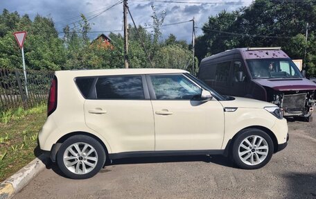 KIA Soul II рестайлинг, 2018 год, 1 550 000 рублей, 2 фотография