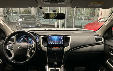 Mitsubishi L200 IV рестайлинг, 2022 год, 3 300 000 рублей, 17 фотография