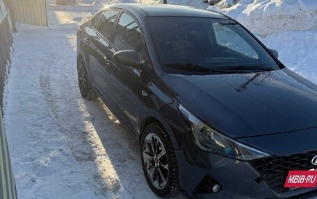 Hyundai Solaris II рестайлинг, 2021 год, 1 520 000 рублей, 2 фотография