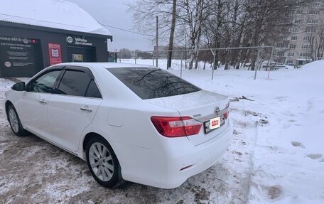 Toyota Camry, 2013 год, 1 690 000 рублей, 2 фотография