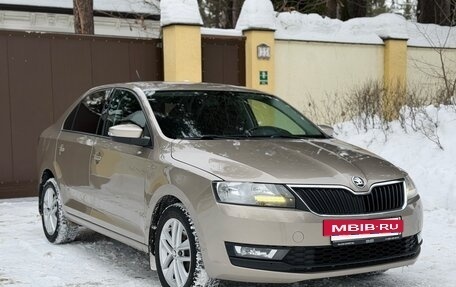 Skoda Rapid I, 2018 год, 1 370 000 рублей, 2 фотография