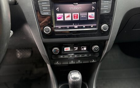 Skoda Rapid I, 2018 год, 1 370 000 рублей, 10 фотография