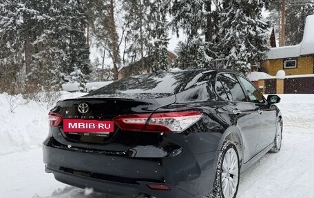 Toyota Camry, 2018 год, 2 999 000 рублей, 6 фотография
