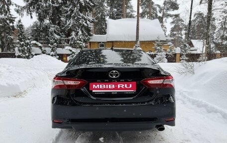 Toyota Camry, 2018 год, 2 999 000 рублей, 8 фотография