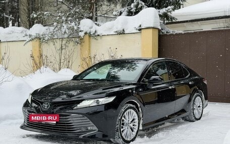 Toyota Camry, 2018 год, 2 999 000 рублей, 7 фотография