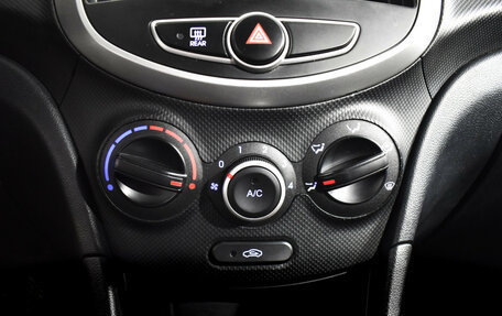 Hyundai Solaris II рестайлинг, 2012 год, 490 000 рублей, 15 фотография