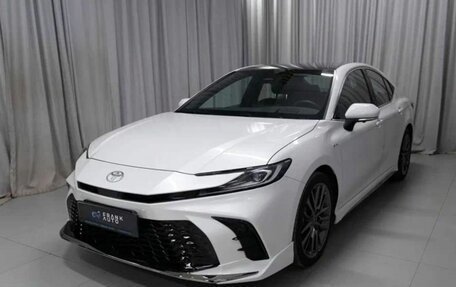 Toyota Camry, 2025 год, 5 350 000 рублей, 3 фотография