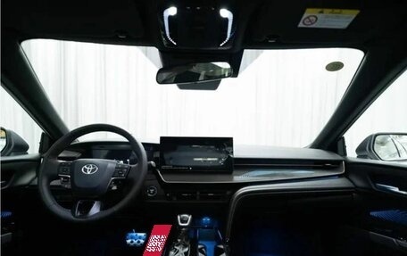 Toyota Camry, 2025 год, 5 350 000 рублей, 7 фотография