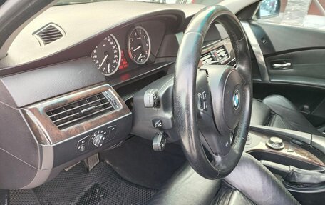 BMW 5 серия, 2003 год, 720 000 рублей, 13 фотография