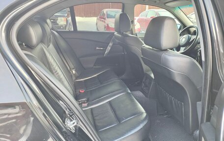 BMW 5 серия, 2003 год, 720 000 рублей, 17 фотография