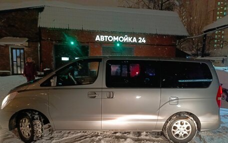 Hyundai Grand Starex Grand Starex I рестайлинг 2, 2013 год, 1 450 000 рублей, 3 фотография