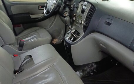 Hyundai Grand Starex Grand Starex I рестайлинг 2, 2013 год, 1 450 000 рублей, 6 фотография